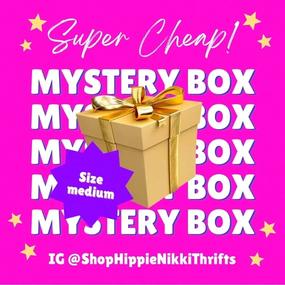 Mystery Box 5 lbs 4-7 items 4 CHEAP Womens Medium Top Shorts Pants Dress Skirt